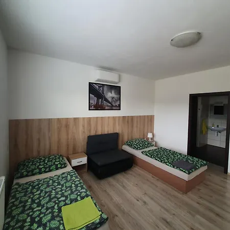 Nitra - Privat Iveta * Šarlužky-Kajsa