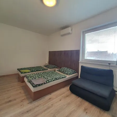 Nitra - Privat Iveta Apartmán *
